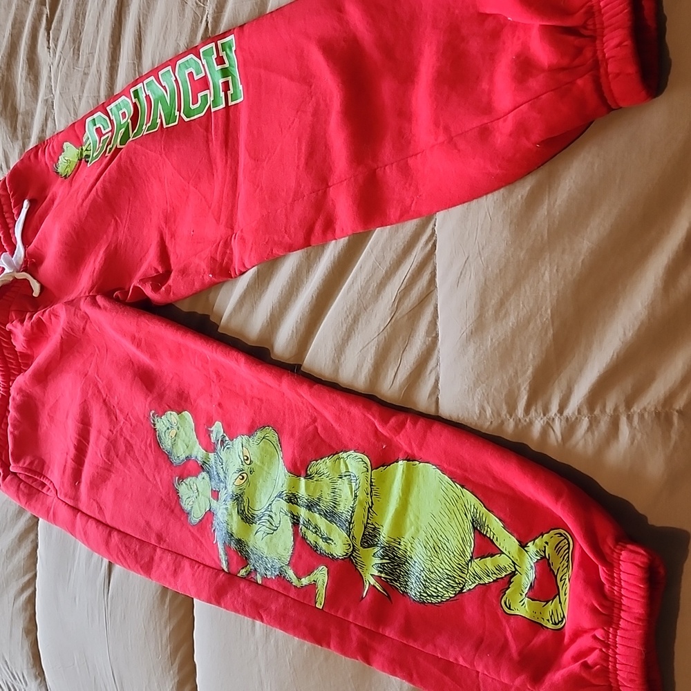 Grinch Juniors Red Jogger Pants